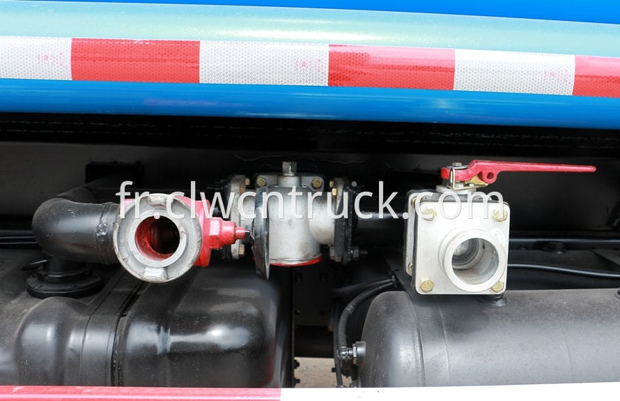 foton water truck price details 3